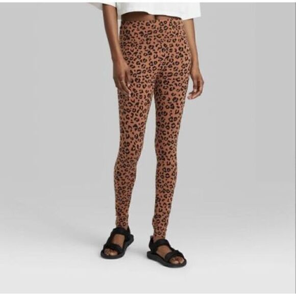 Wild Fable Women's Leopard Print High-Waisted Classic Leggings Size XS - Picture 3 of 4
